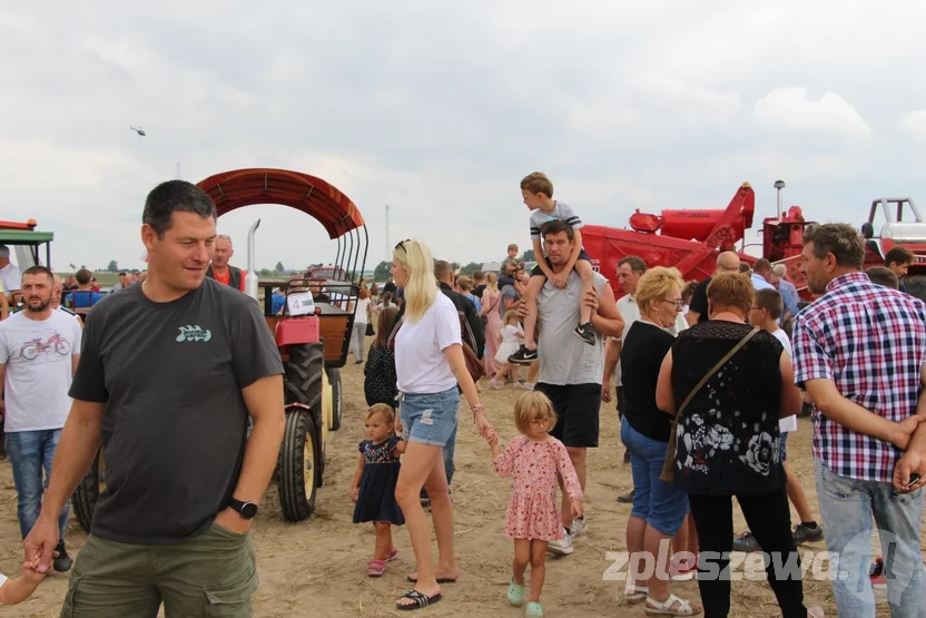 Zlot starych ciągników  wKucharach