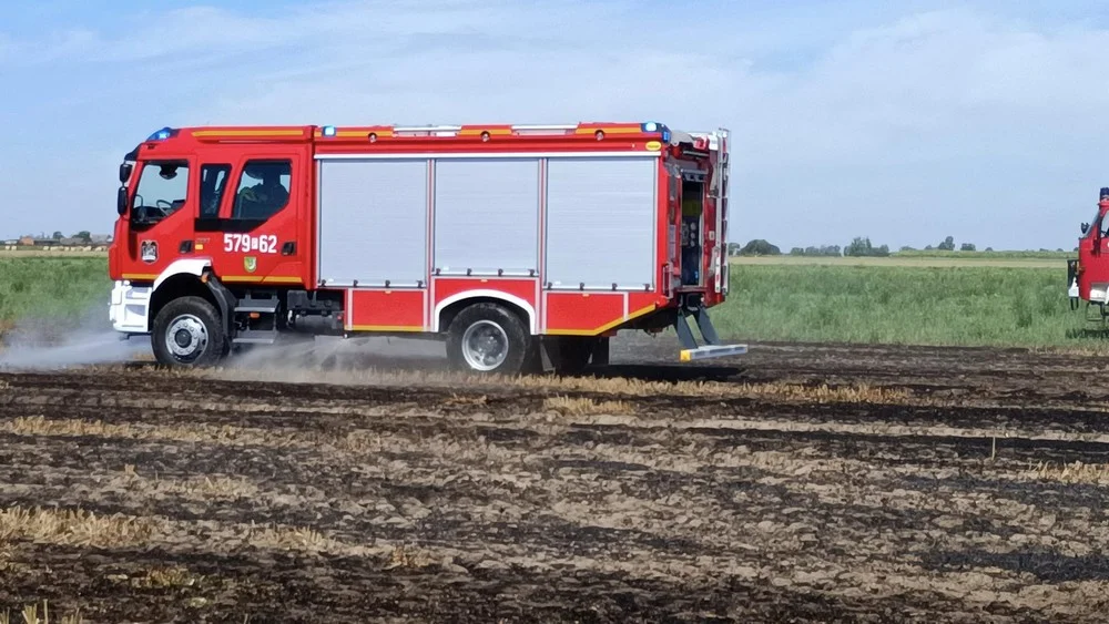 Pożar ścierniska w Pakosławiu