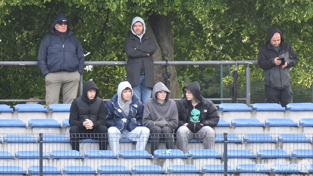 Kania Gostyń - LKS Jankowy 4 : 1