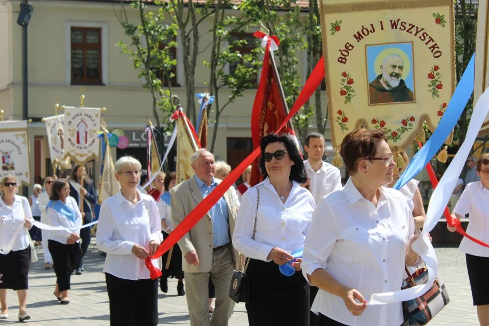 Procesja Bożego Ciała w Jarocinie