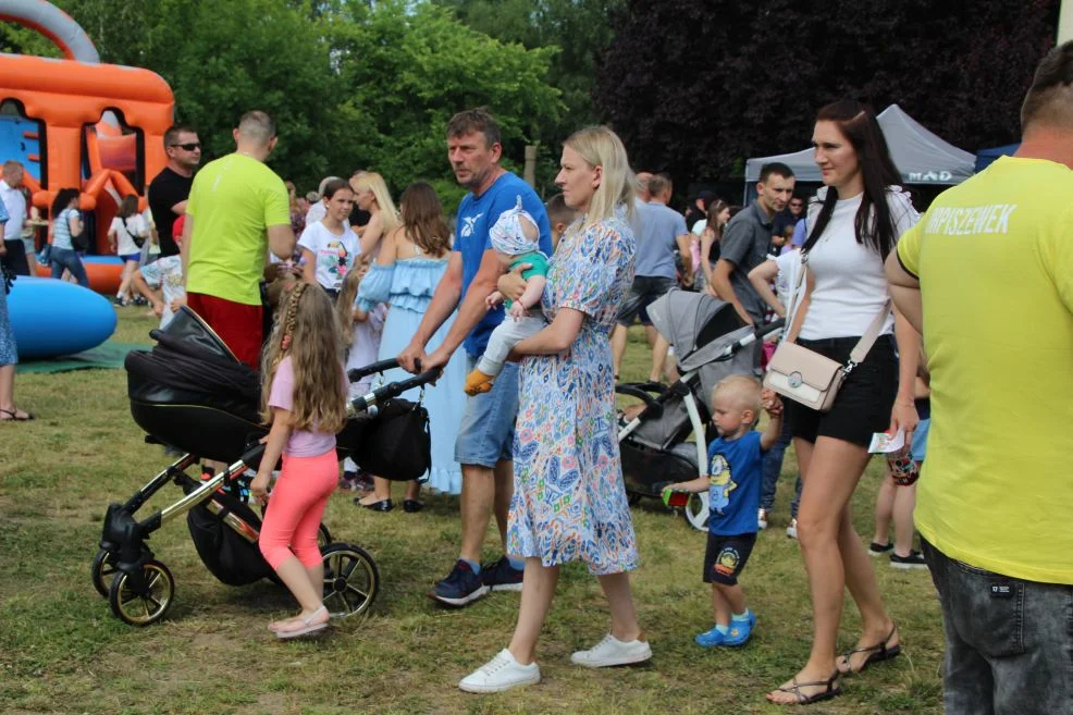 Piknik "Powitanie lata - z kulturą razem" i "Bitwa Regionów" w Kotlinie