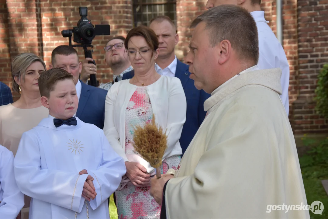 I Komunia Święta w parafii Narodzenia Najświętszej Maryi Panny w Poniecu