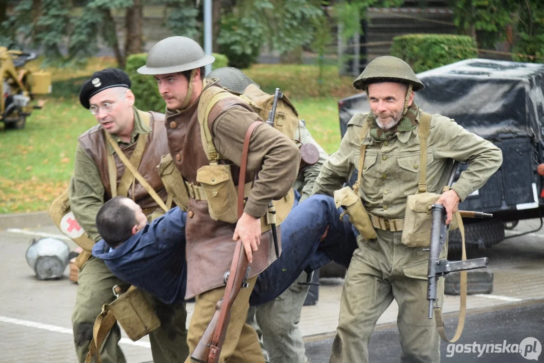 Operacja Poniec 2023. Grupy rekonstrukcji historycznej i inscenizacja "West 1944"