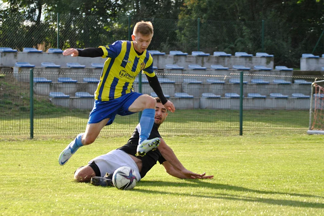 Czarni Dobrzyca - Stal Pleszew 0:2