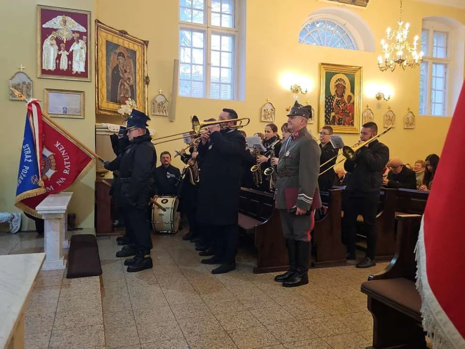 Odsłonięcie pamiątkowych tablic w Witaszycach