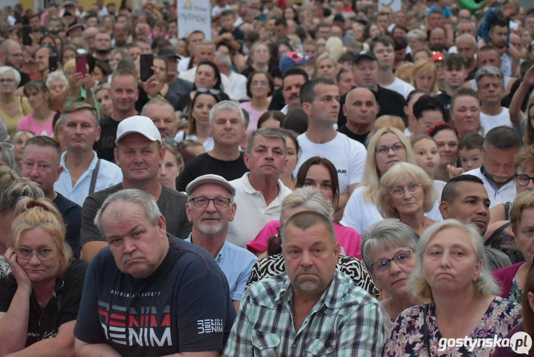 Dożynki powiatowe 2024 na Świętej Górze - koncert zespołu Baciary