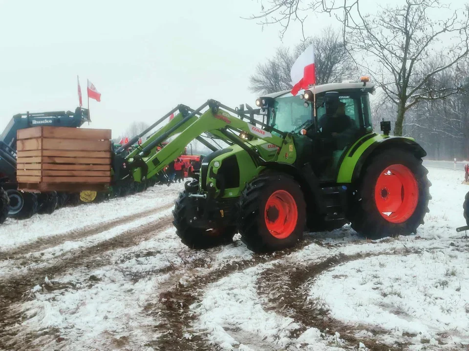 Jarocińscy rolnicy jadą na blokadę drogi do Gołuchowa