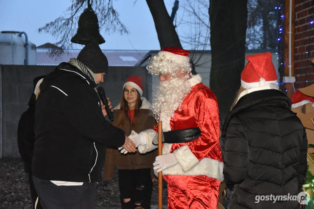 Gwiazdor odwiedził dzieci w Krajewicach