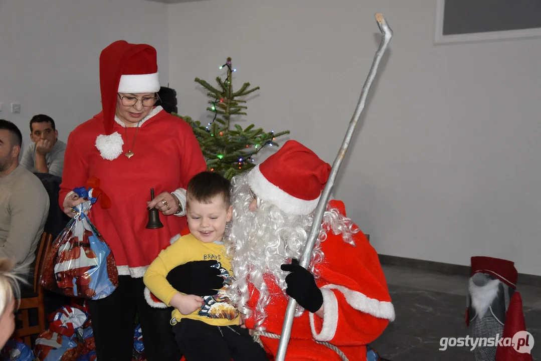 Święty Mikołaj odwiedził dzieci w Brzeziu