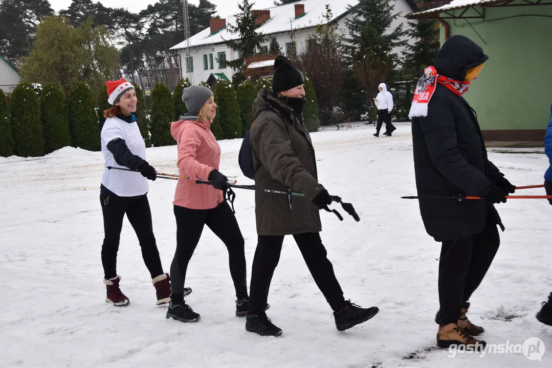 Mikołajkowy Charytatywny Marsz Nordic Walking „Idziemy dla Julki”