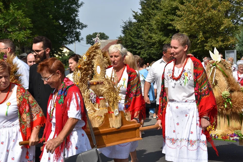 Dożynki powiatowe w Lutogniewie 2019