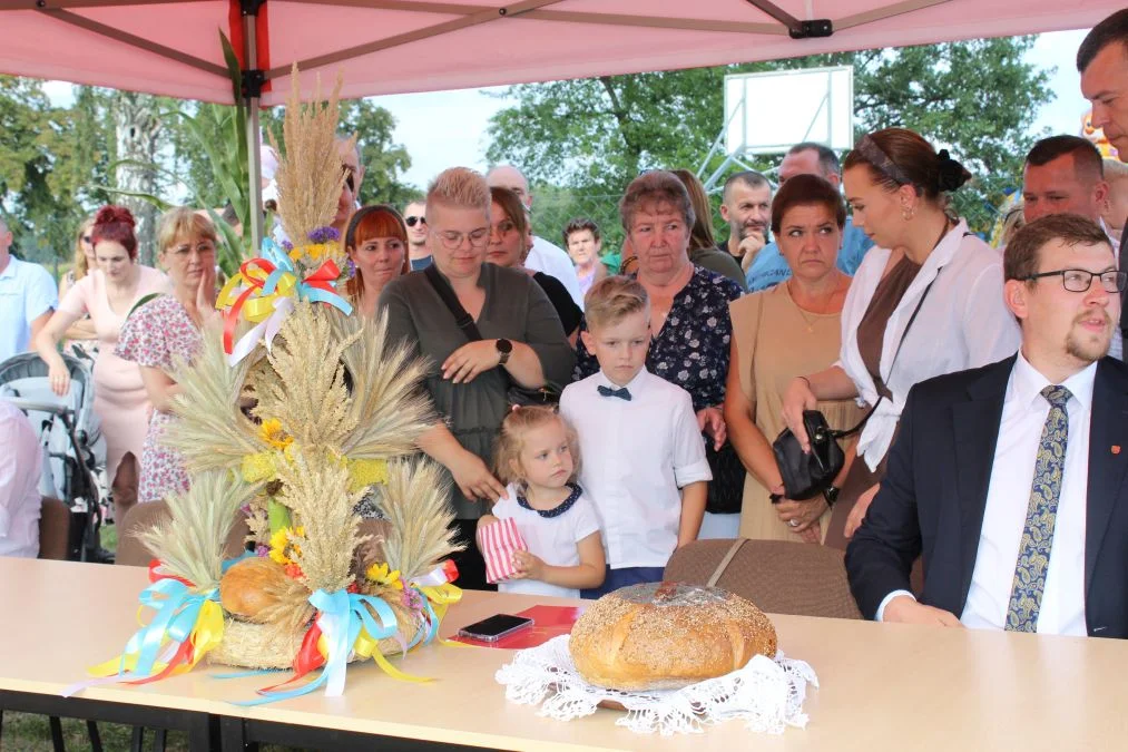 Po dwóch latach przerwy OSP z Dobieszczyzny zorganizowało dożynki