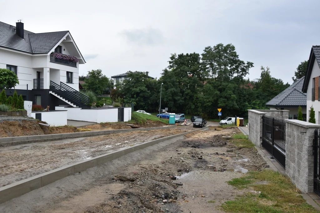 Kłopotliwa inwestycja - budowa drogi na ul. Laurentowskiego w Gostyniu