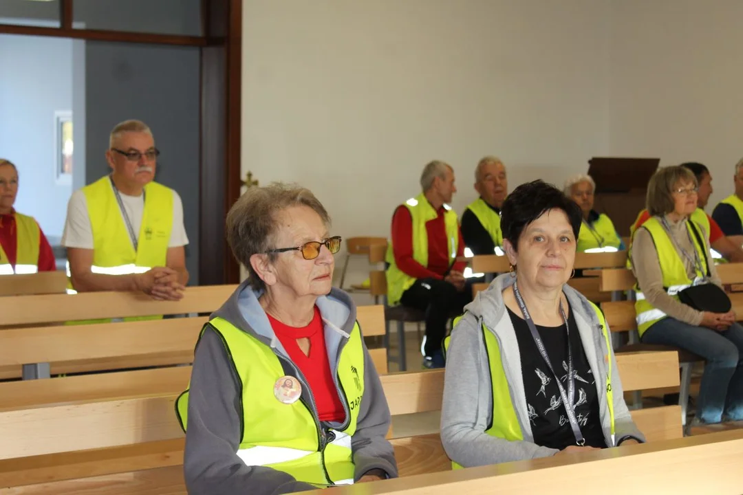 60 osób pielgrzymuje z Jarocina na Jasną Górę rowerami