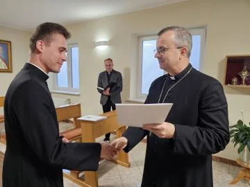 Duże zmiany w parafiach. Nowi księża obejmują obowiązki, inni odchodzą na emeryturę