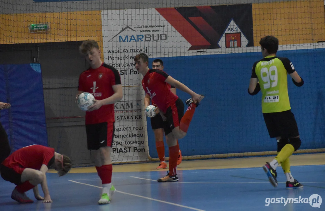Piast Poniec Futsal Leszno - RED DRAGONS Pniewy II 5 : 4