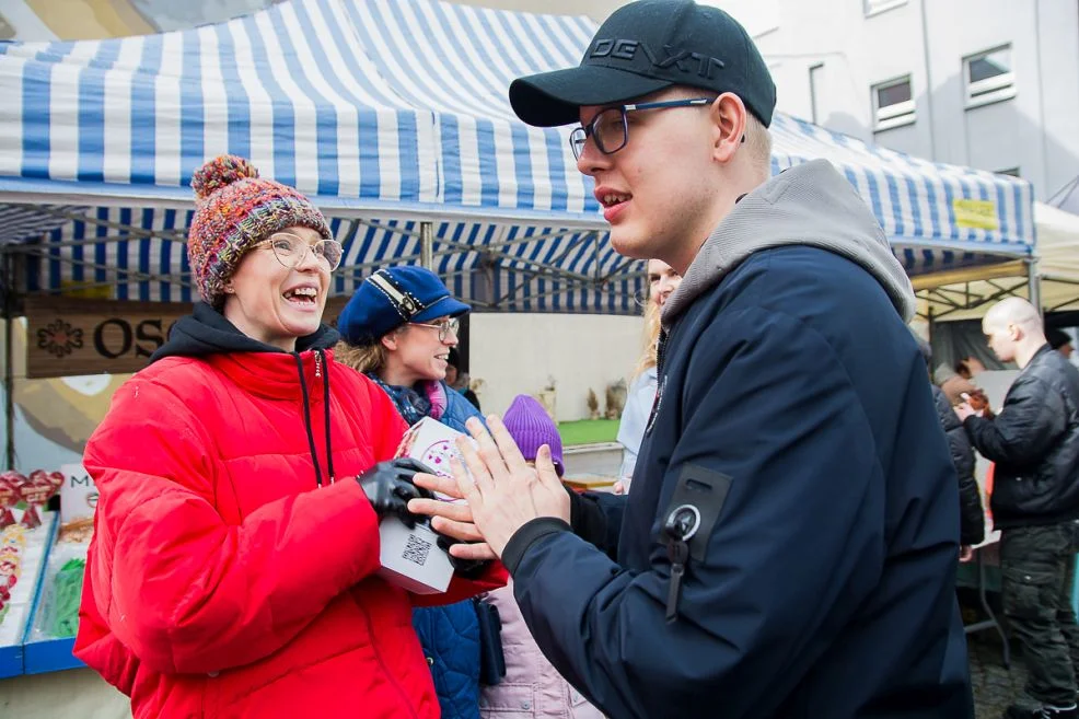 Niedzielna zbiórka na „Ogród Marzeń”. Na Jarmarku Wielkanocnym w Jarocinie