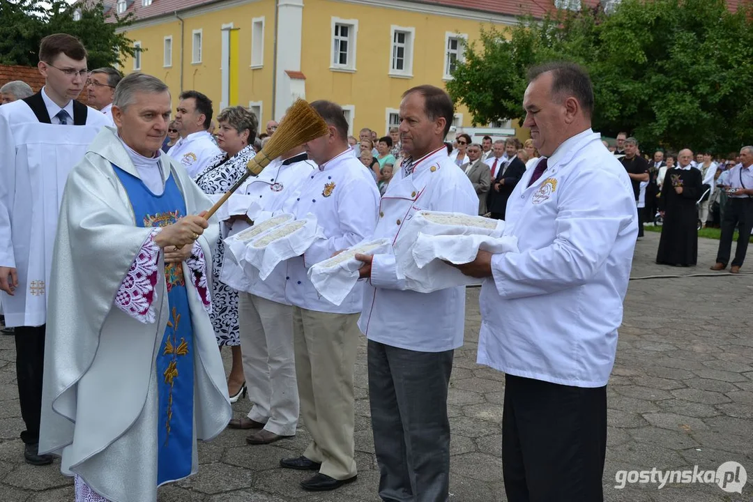 Dożynki powiatowe na Świętej Górze w 2013