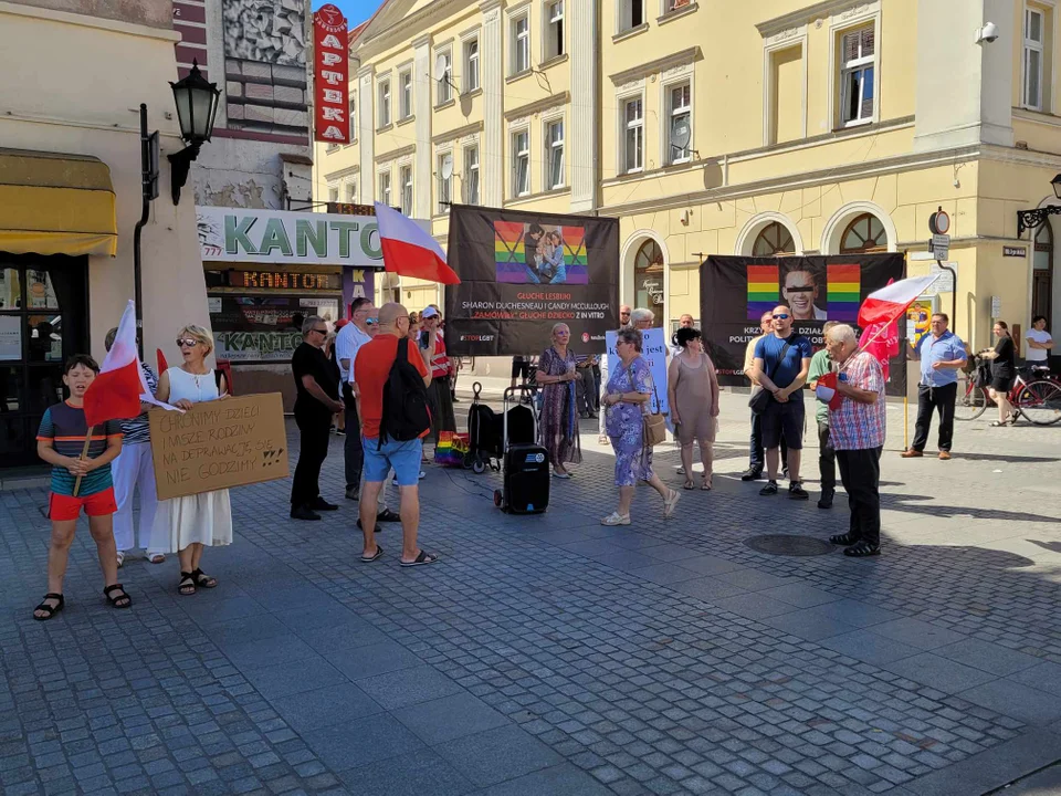 Marsz Równości i kontrmanifestacje w Rawiczu