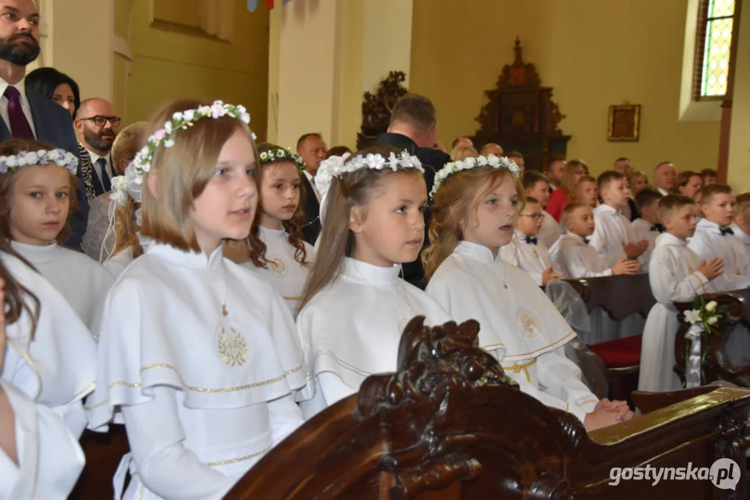 Uroczystość Pierwszej Komunii Świętej w parafii farnej w Gostyniu