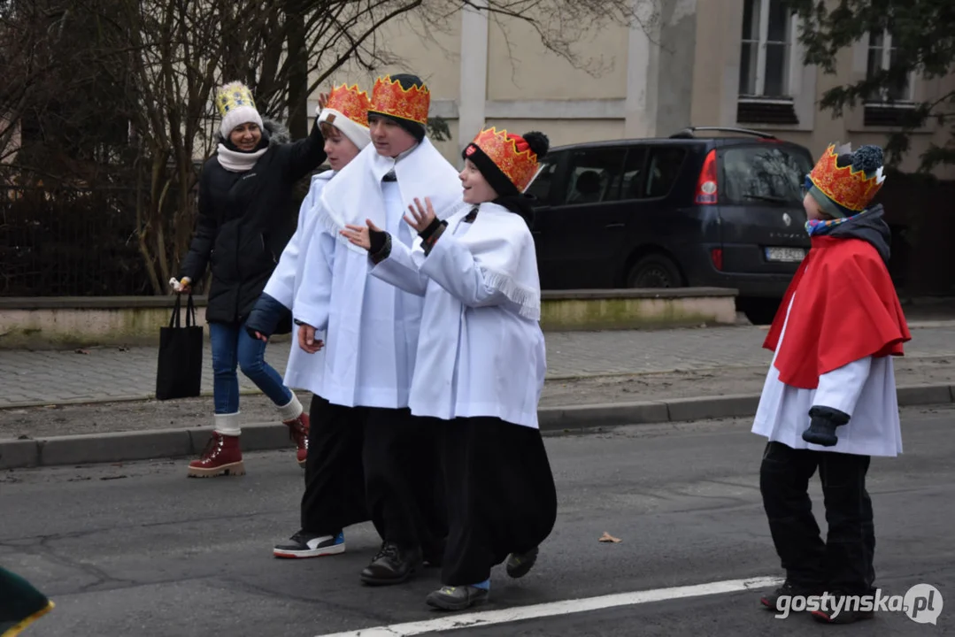 "W jasełkach leży" - Orszak Trzech Króli na ulicach Gostynia