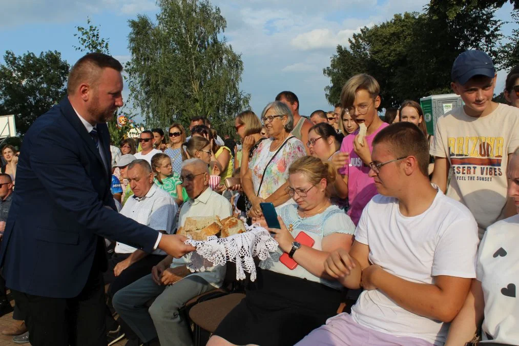 Po dwóch latach przerwy OSP z Dobieszczyzny zorganizowało dożynki