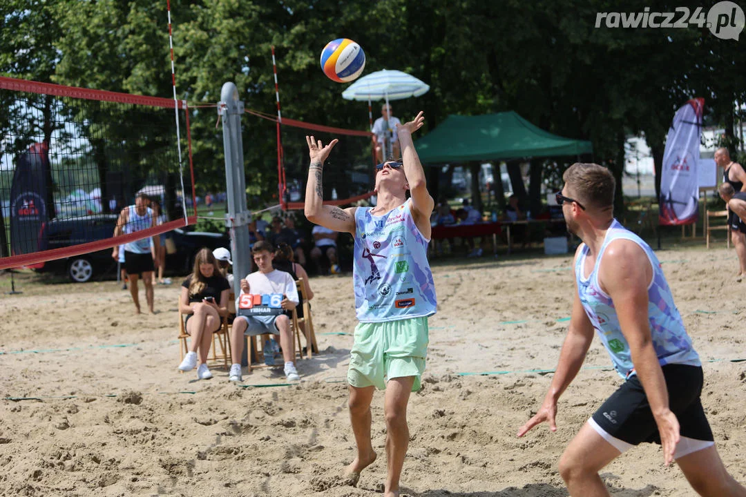 Turniej siatkówki plażowej w Jutrosinie