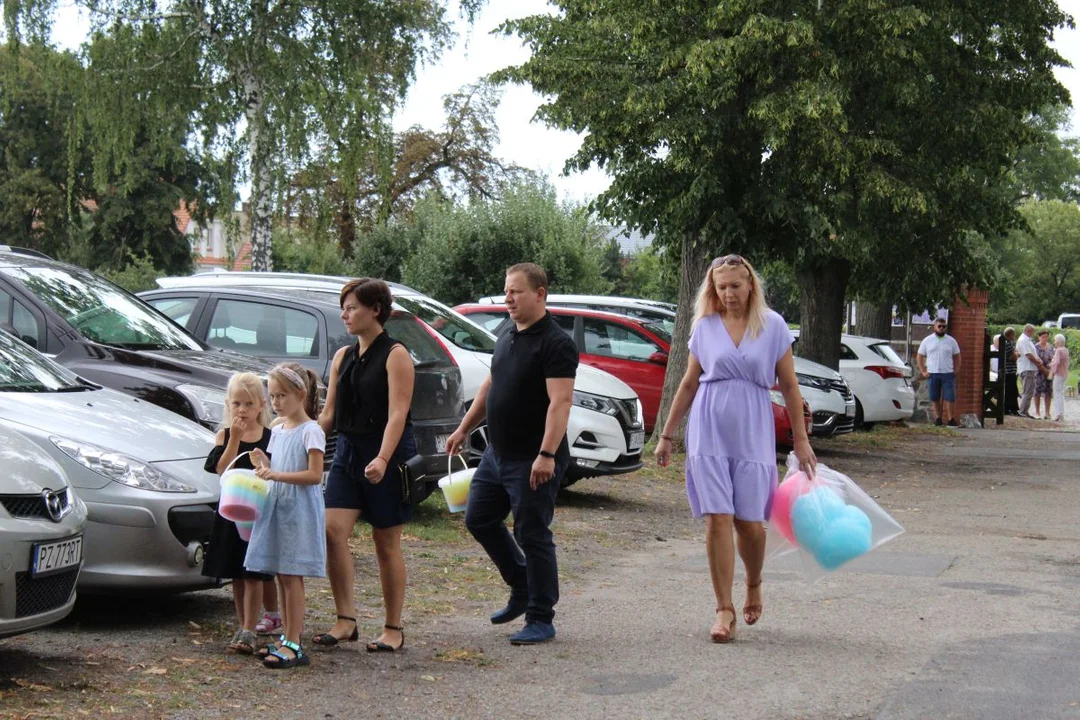 Odpust Matki Bożej Pocieszenia w Golinie z grupami pielgrzymów [2023]