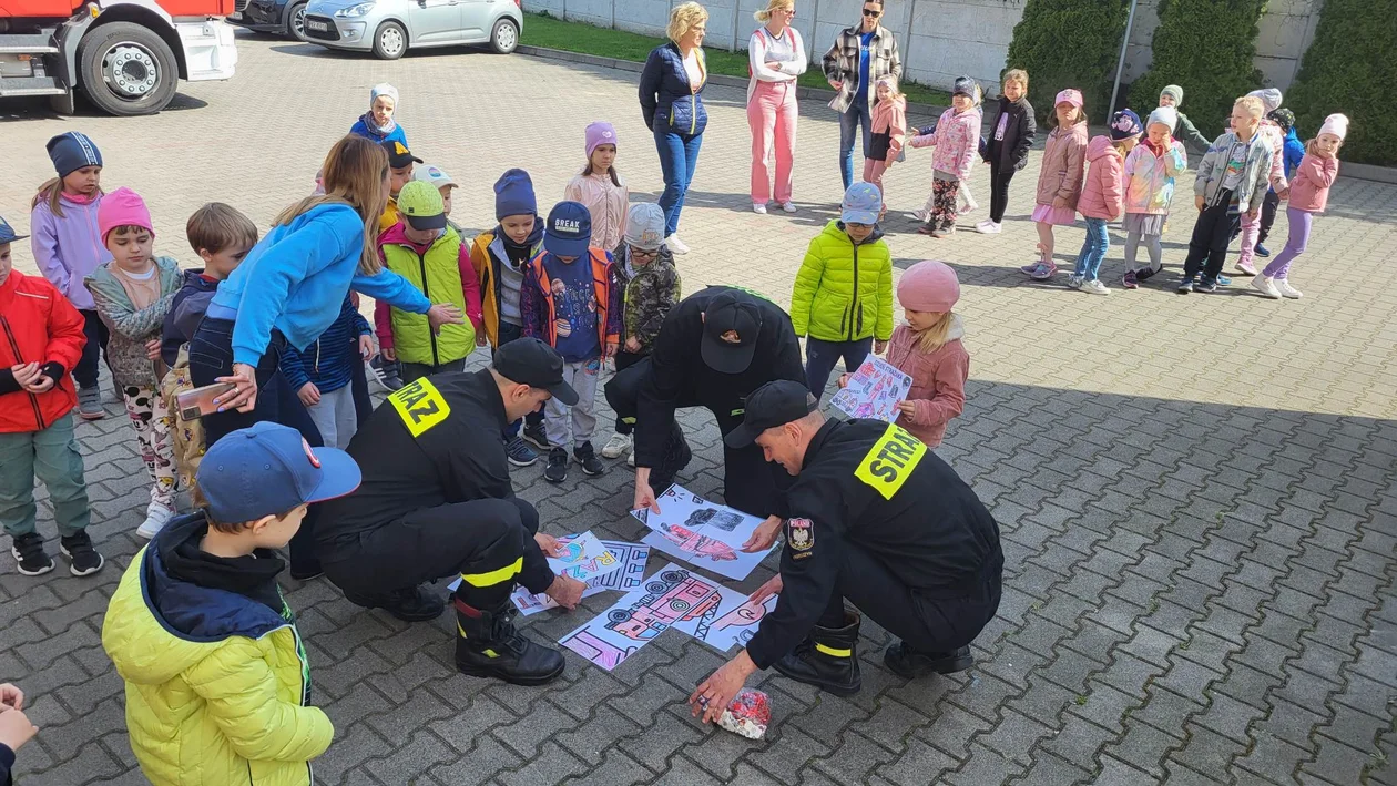 Krotoszyn. Wizyta przedszkolaków u strażaków