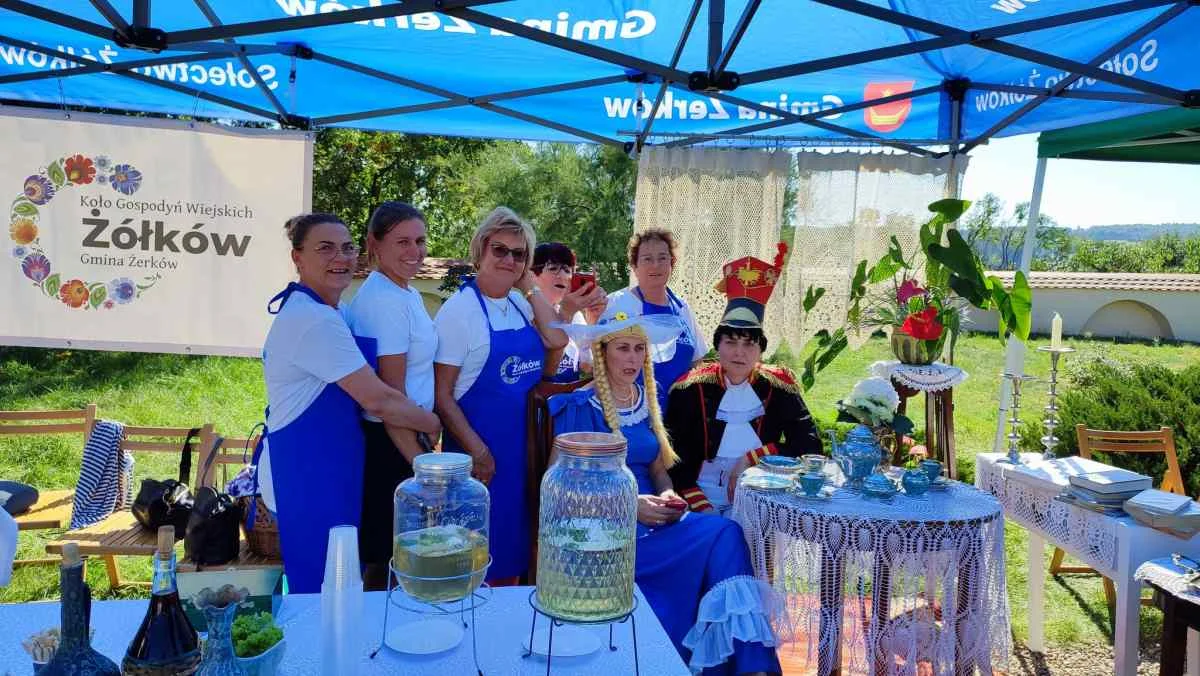 Wygrały ciasto z cukinii, dżemy i dziczyzna. Mickiewiczowskie smaki w Śmiełowie - Zdjęcie główne