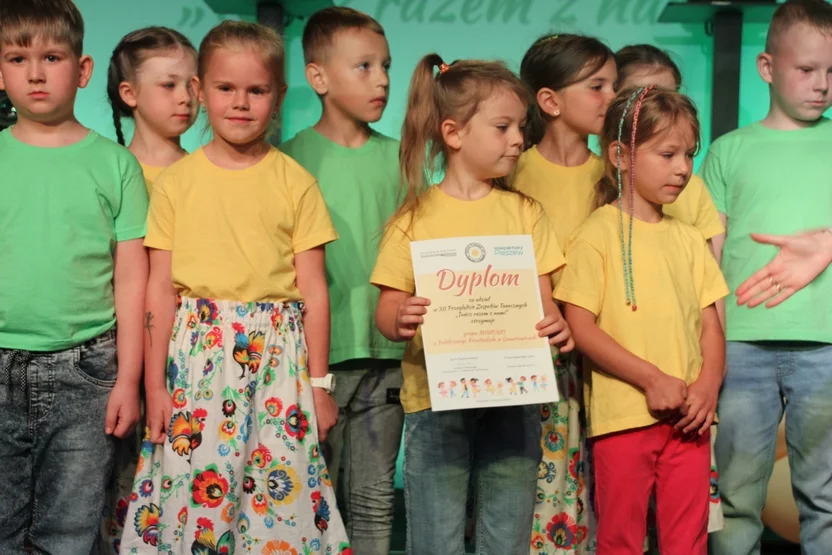 XII Przegląd Zespołów Tanecznych "Tańcz Razem Z Nami" w Pleszewie