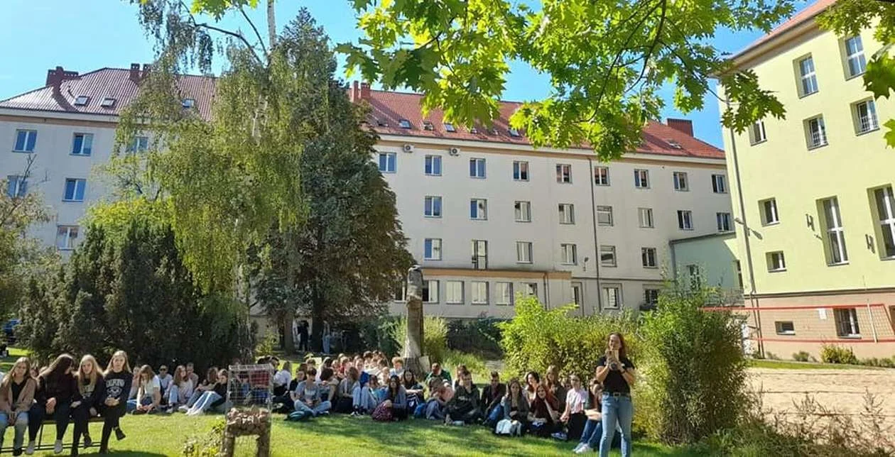 Narodowe Czytanie w ZSP nr 1 w Jarocinie