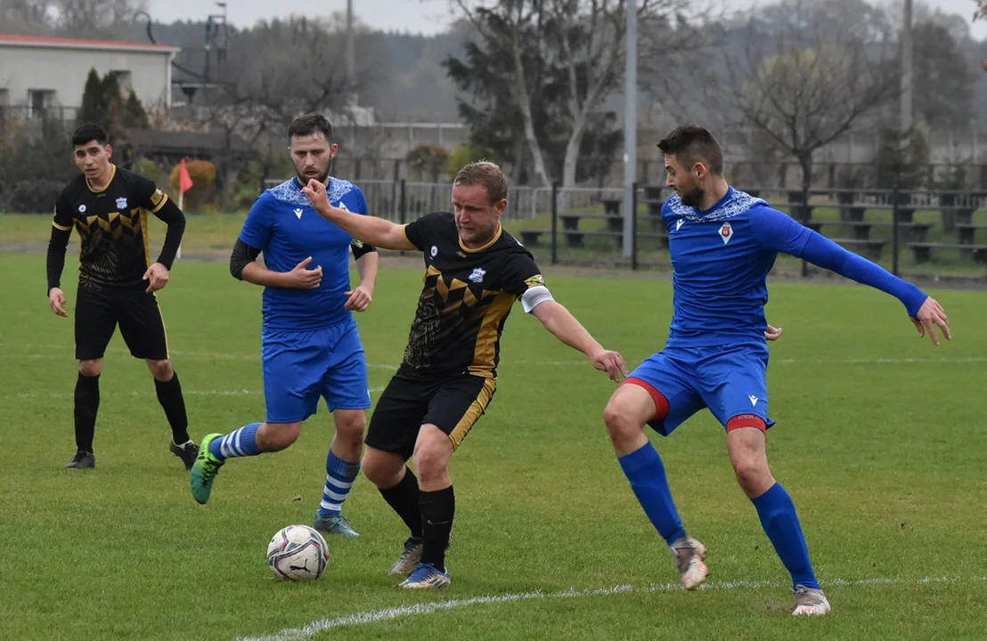 Piast Poniec - Biały Orzeł Koźmin Wlkp. 1 : 2