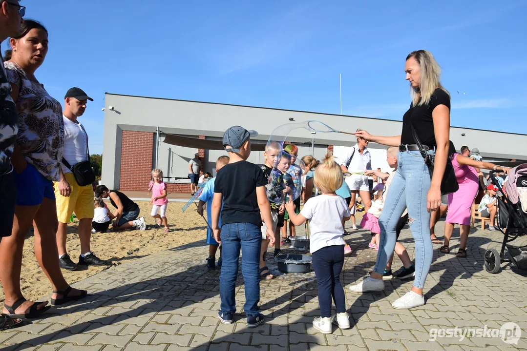 Piknik "Stara gazownia łączy pokolenia" w Krobi FOTO