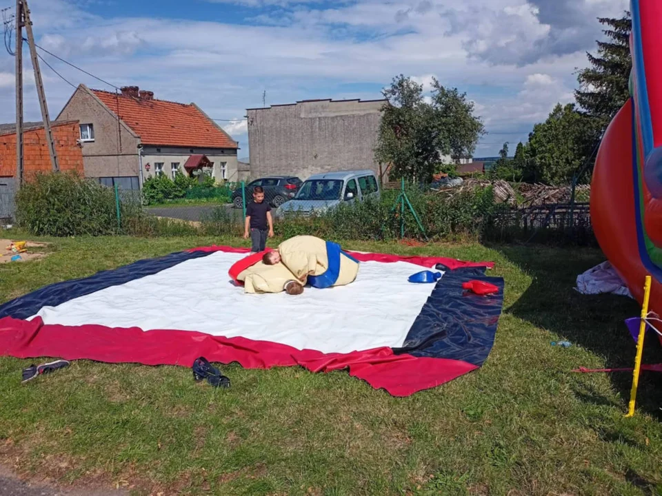 Festyn rodzinny w Szkole Podstawowej w Sikorzynie