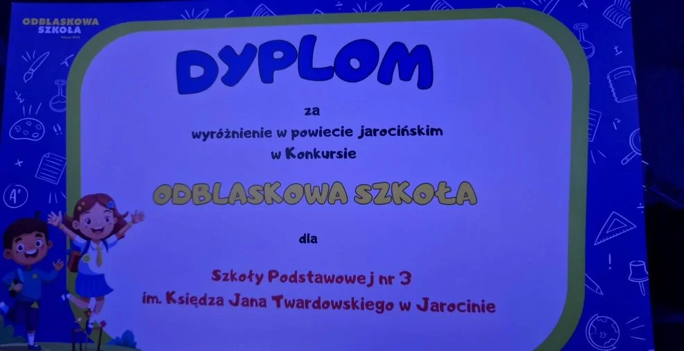 "Trójka" z Jarocina wyróżniona w konkursie "Odblaskowa Szkoła"