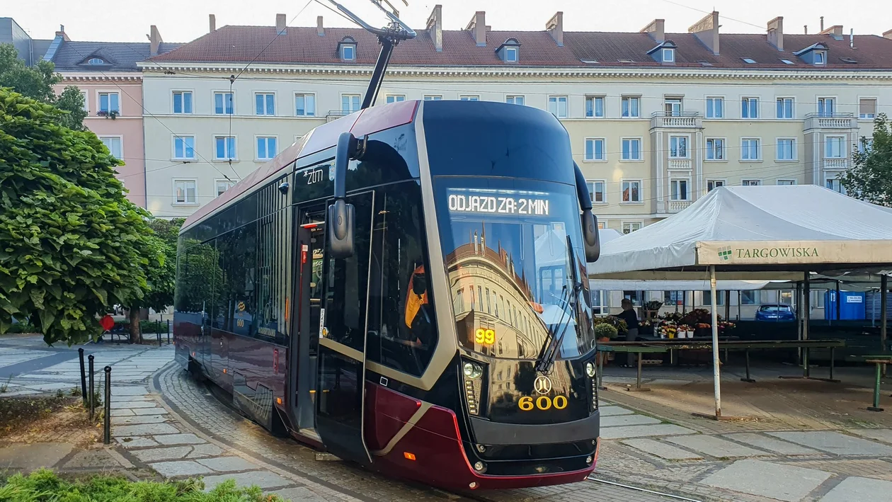 Nowy tramwaj w Poznaniu. Na jakich liniach będzie wykorzystywany?