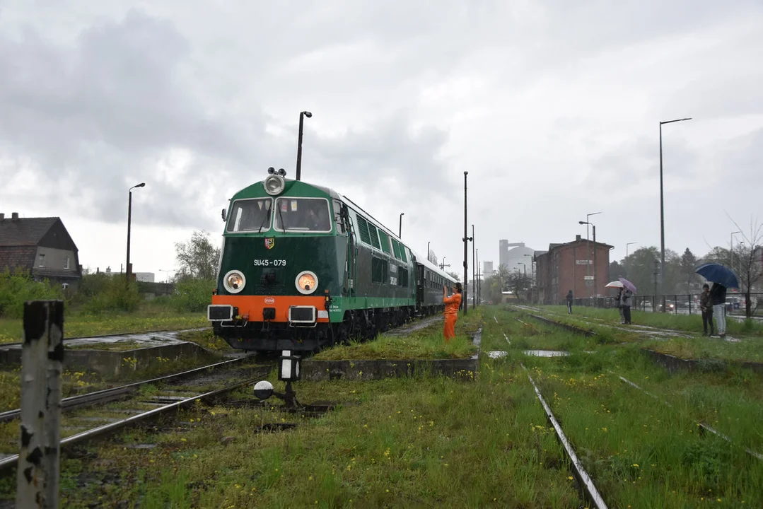 Pociąg turystyczny Baszta na linii Gostyń - Leszno