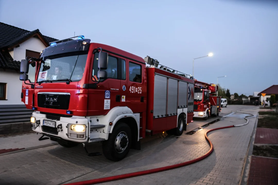 Pożar garażu w Starym Kobylinie