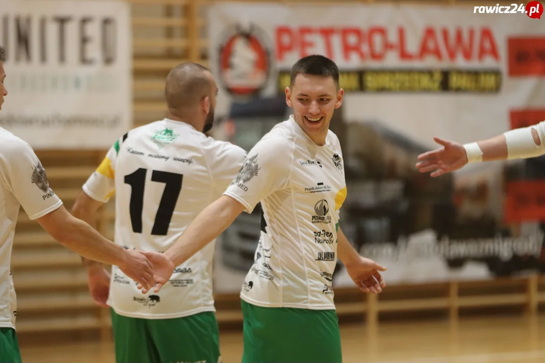 RAF Futsal Rawicz pokonał Perfectę Futsal Złotów 16:0