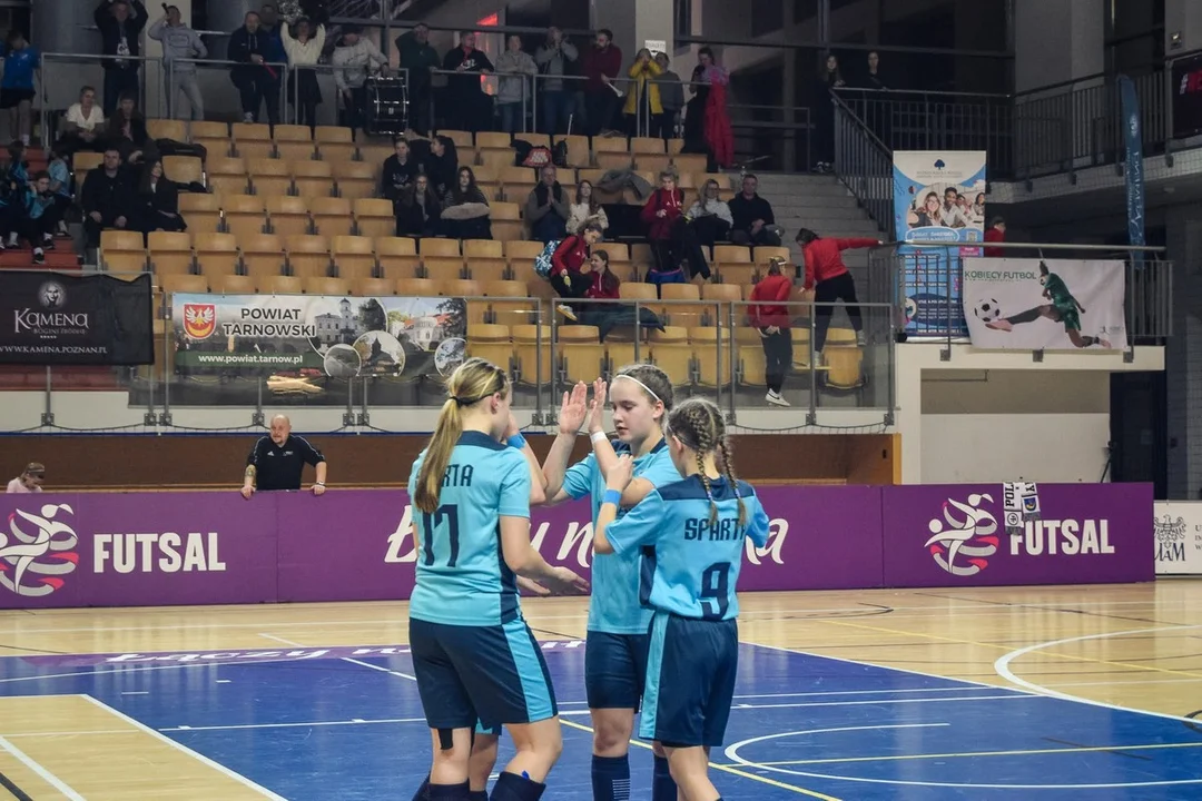 Młodzieżowe Mistrzostwa Polski w futsalu U-15 w Poznaniu. Zwycięstwo Sparty Miejska Górka