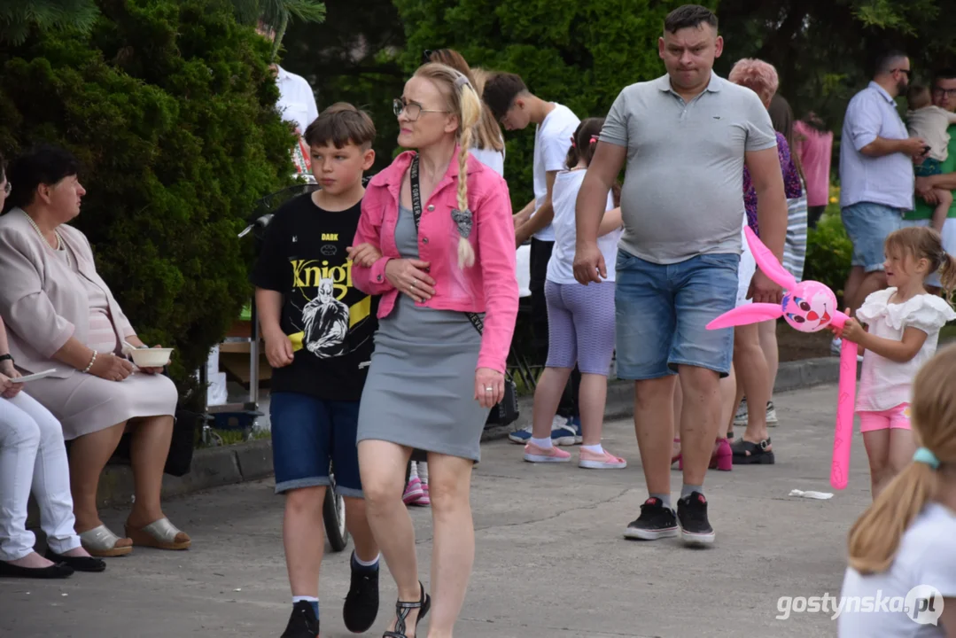 Pierwszy festyn z bł. Edmundem Bojanowskim, przy ochronce Sióstr Służebniczek w Podrzeczu