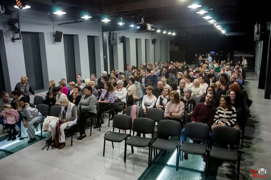 Zaduszki Muzyczne w Zajezdni Kultury w Pleszewie