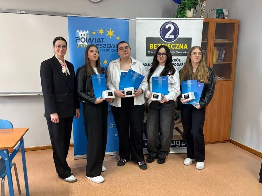 Znamy mistrzów wiedzy konsumenckiej. Finał powiatowy XX Wielkopolskiej Olimpiady rozstrzygnięty