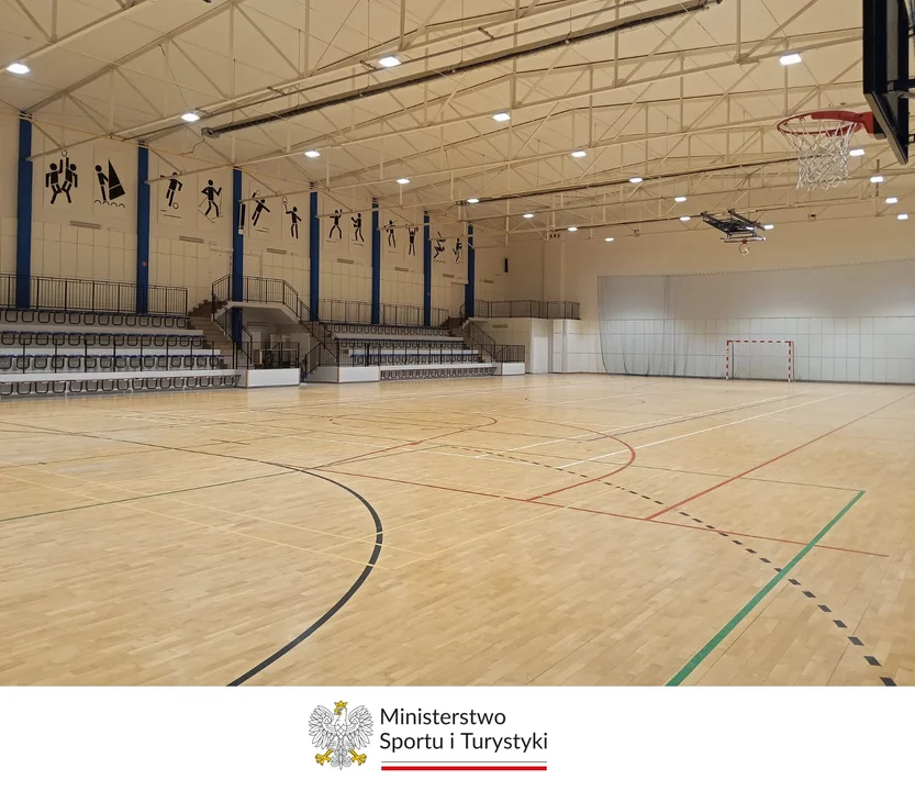 Modernizacja sześciu hal sportowych w gminie Krobia