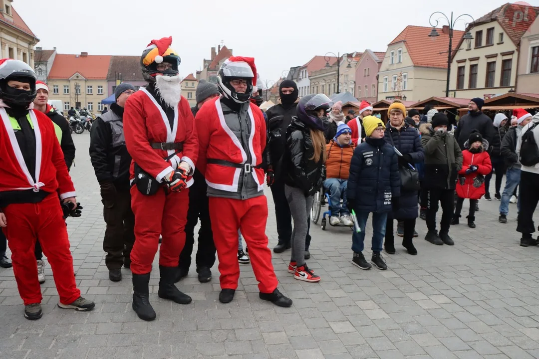 Motomikołaje w Rawiczu - Drugi dzień Jarmarku Bożonarodzeniowego