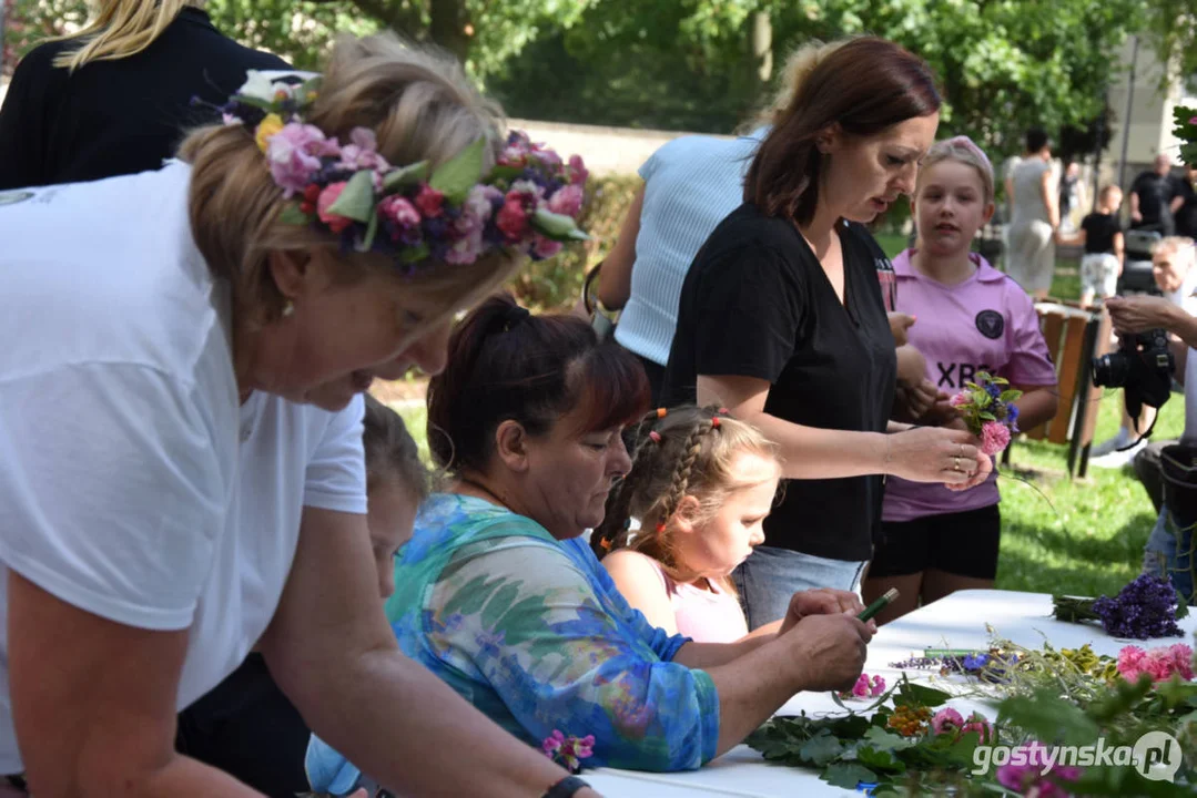 Fontanna pełna radości czyli rodzinny festyn w boreckim parku z okazji obchodów Dni Borku Wlkp.