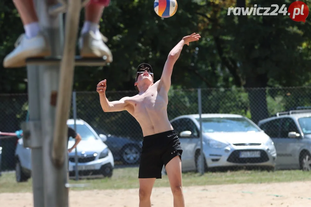 Turniej Siatkówki Plażowej o Puchar Burmistrza Jutrosina