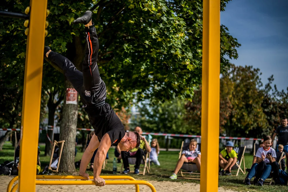 Dawid Adamczak - mistrz świata w kalistenice i street workout