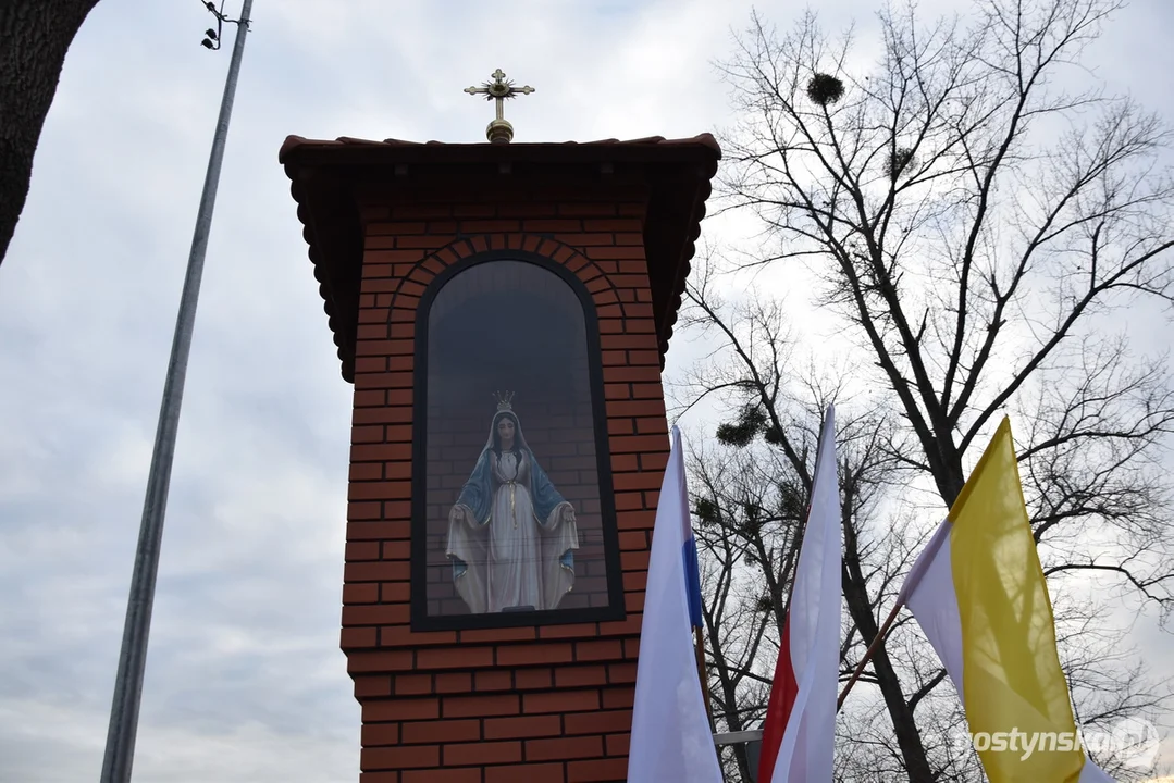 Poświęcenie kapliczki maryjnej w Bruczkowie (gm. Borek Wlkp.)